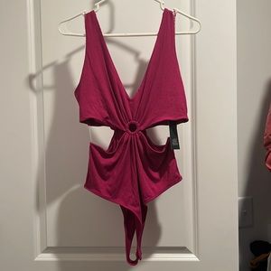 Fuchsia body suit size XL